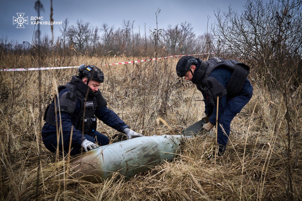 На Харківщині сапери знешкодили російську авіаційну бомбу ФАБ-500